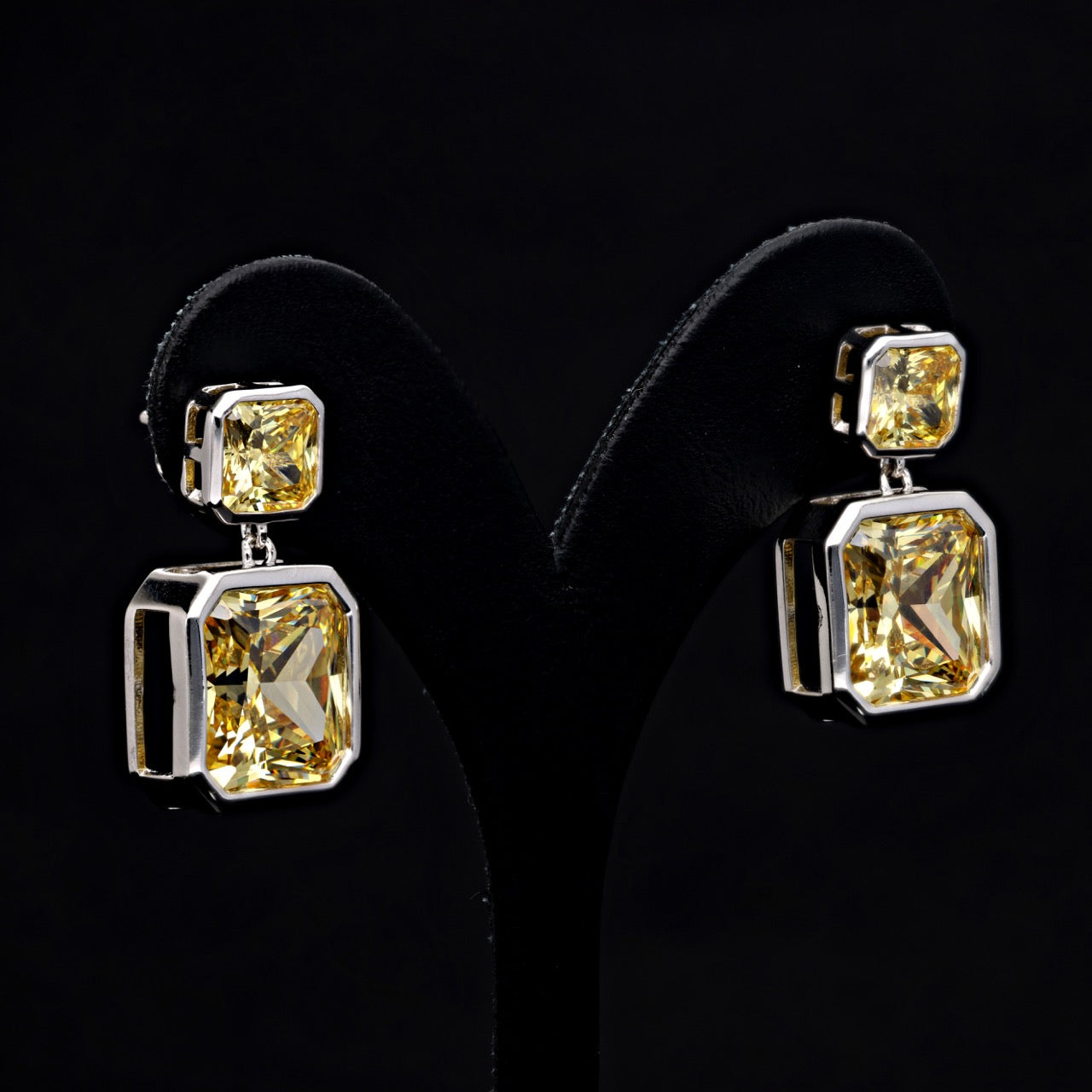 QUEEN CUSHION SHAPE SOLITAIRE EARRINGS