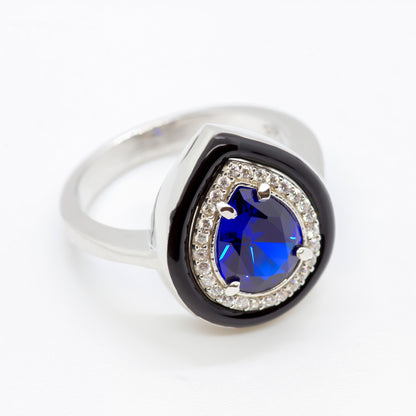 ENAMELLED PEAR-SHAPED SOLITAIRE RING