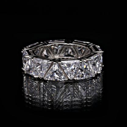 TRIANGLE STONES WEDDING RING